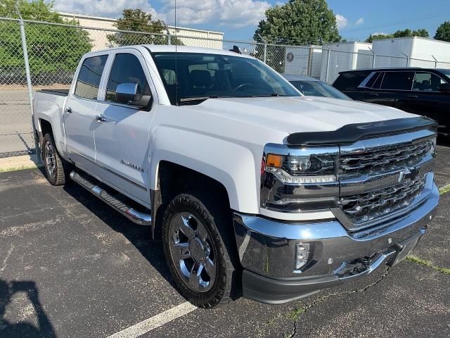 2017 Chevrolet Silverado 1500 Vehicle Photo in APPLETON, WI 54914-4656