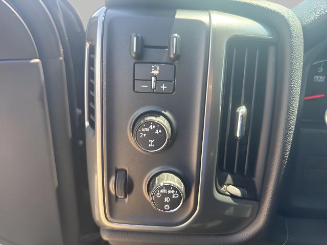 2015 Chevrolet Silverado 1500 Vehicle Photo in MANITOWOC, WI 54220-5838