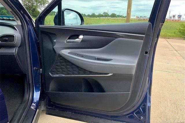 2022 Hyundai Santa Fe Vehicle Photo in TOPEKA, KS 66609-0000