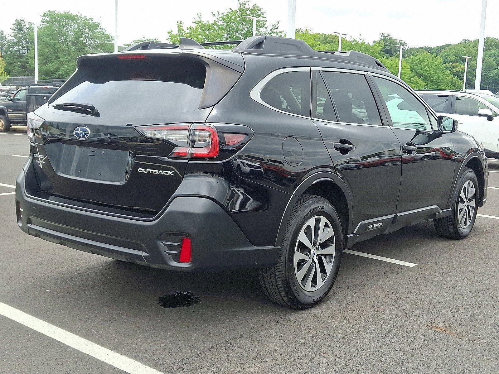 2022 Subaru Outback Vehicle Photo in Harrisburg, PA 17111