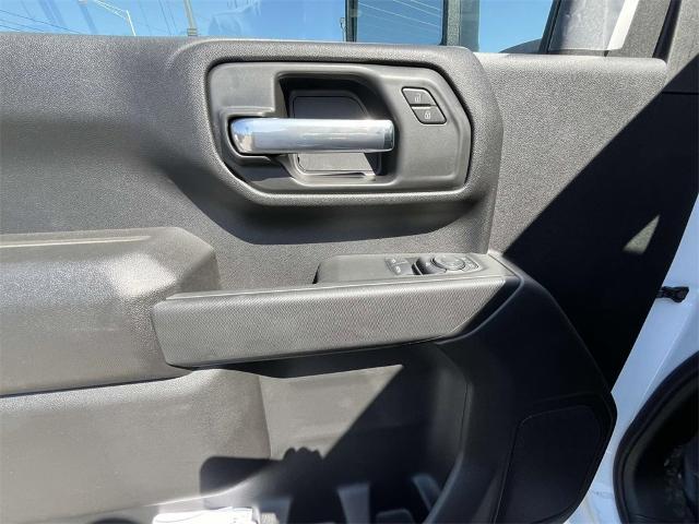 2024 Chevrolet Silverado 2500 HD Vehicle Photo in ALCOA, TN 37701-3235