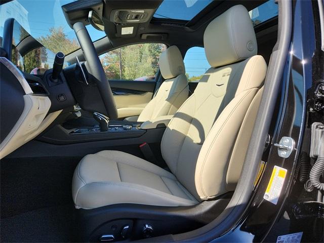 2025 Cadillac CT5 Vehicle Photo in ALLENTOWN, PA 18103-7399