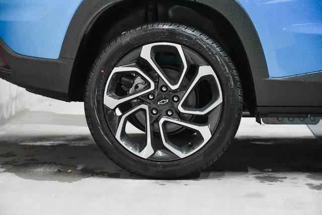 2025 Chevrolet Trax Vehicle Photo in EVERETT, WA 98203-5662