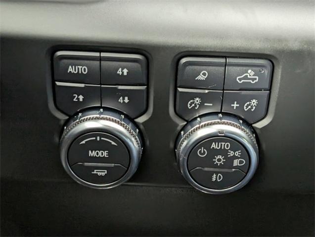 2022 GMC Sierra 1500 Vehicle Photo in ENGLEWOOD, CO 80113-6708