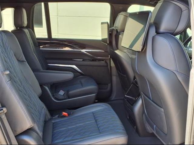2025 Cadillac Escalade IQ Vehicle Photo in Tampa, FL 33612