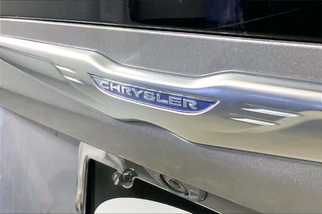 2017 Chrysler Pacifica Vehicle Photo in Lees Summit, MO 64086