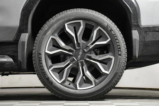 2025 GMC Sierra EV Vehicle Photo in PUYALLUP, WA 98371-4149