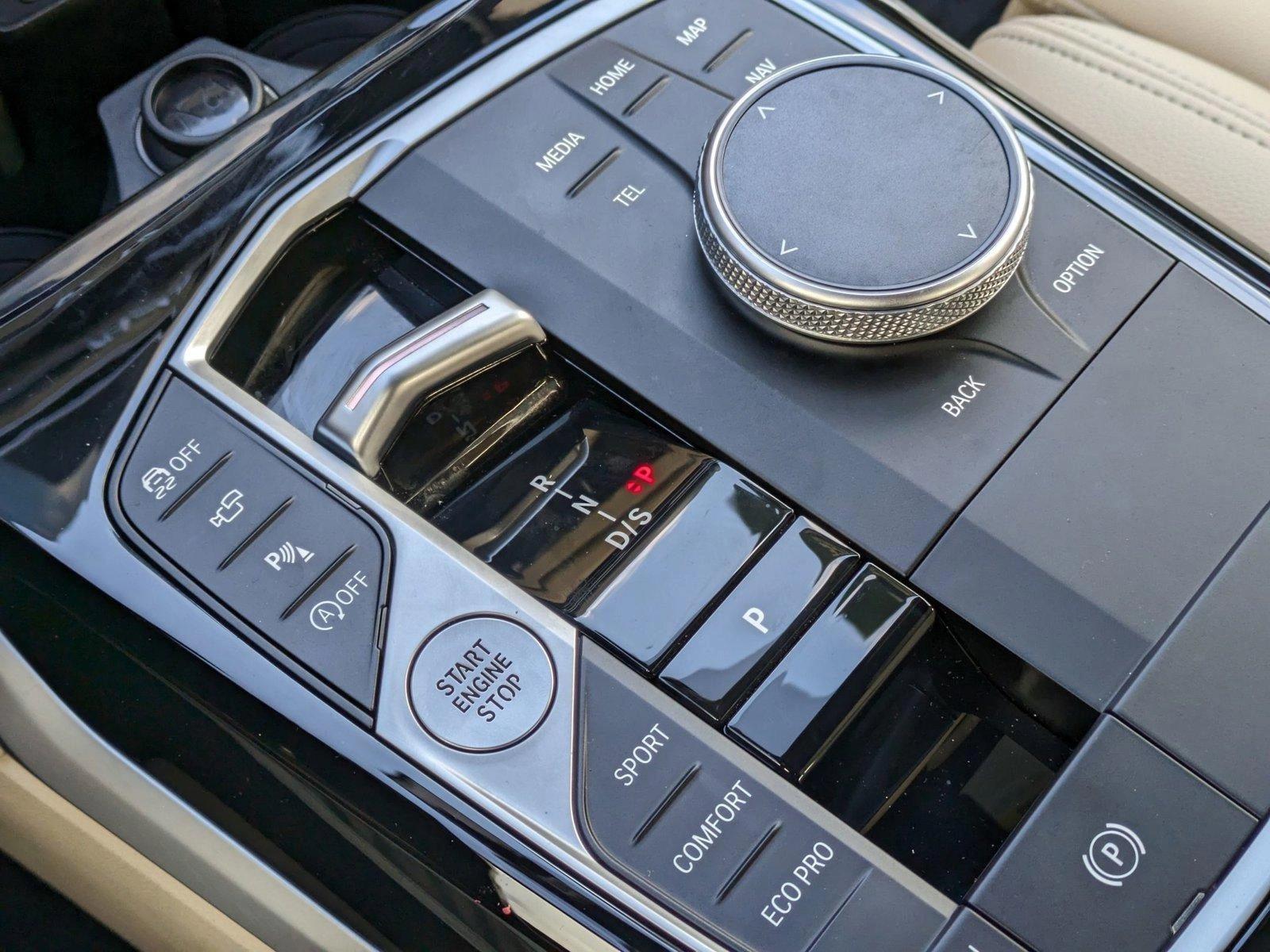 2024 BMW 330i xDrive Vehicle Photo in Rockville, MD 20852