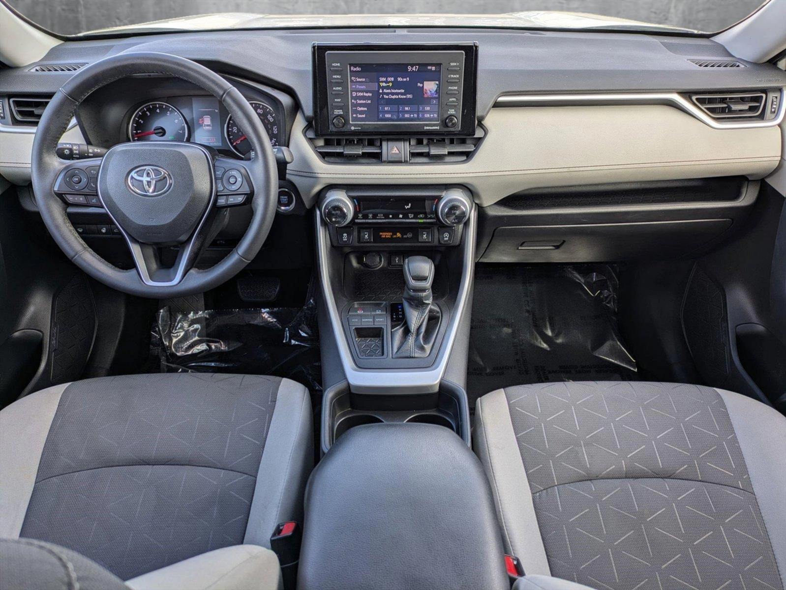 2021 Toyota RAV4 Vehicle Photo in Tustin, CA 92782