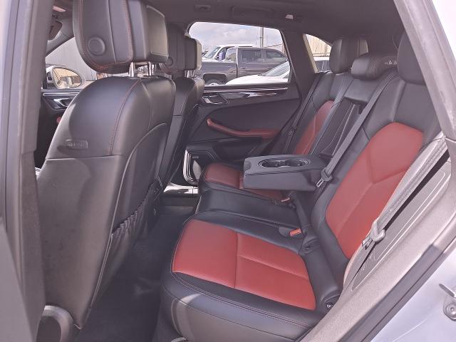 2018 Porsche Macan Vehicle Photo in NEDERLAND, TX 77627-8017