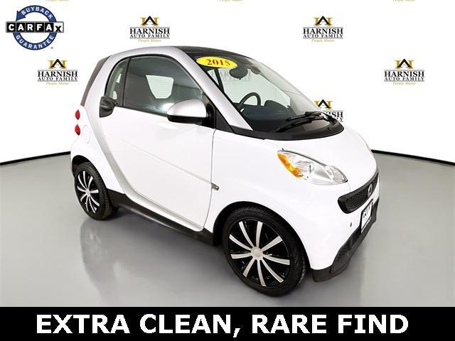 2015 smart fortwo Vehicle Photo in Everett, WA 98204
