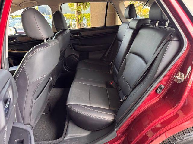 2018 Subaru Outback Vehicle Photo in DELRAY BEACH, FL 33483-3294