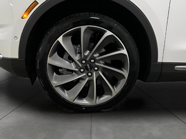 2022 Lincoln Nautilus Vehicle Photo in Appleton, WI 54913