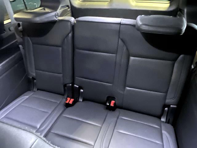 2023 Chevrolet Suburban Vehicle Photo in Roslyn, NY 11576