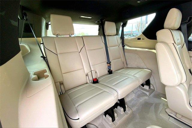 2024 Cadillac Escalade Vehicle Photo in KANSAS CITY, MO 64114-4545