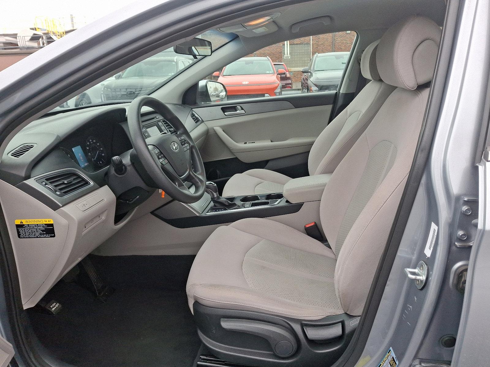 2016 Hyundai SONATA Vehicle Photo in Harrisburg, PA 17111