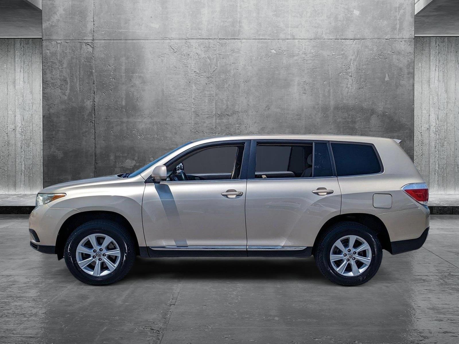 2012 Toyota Highlander Vehicle Photo in Bradenton, FL 34207