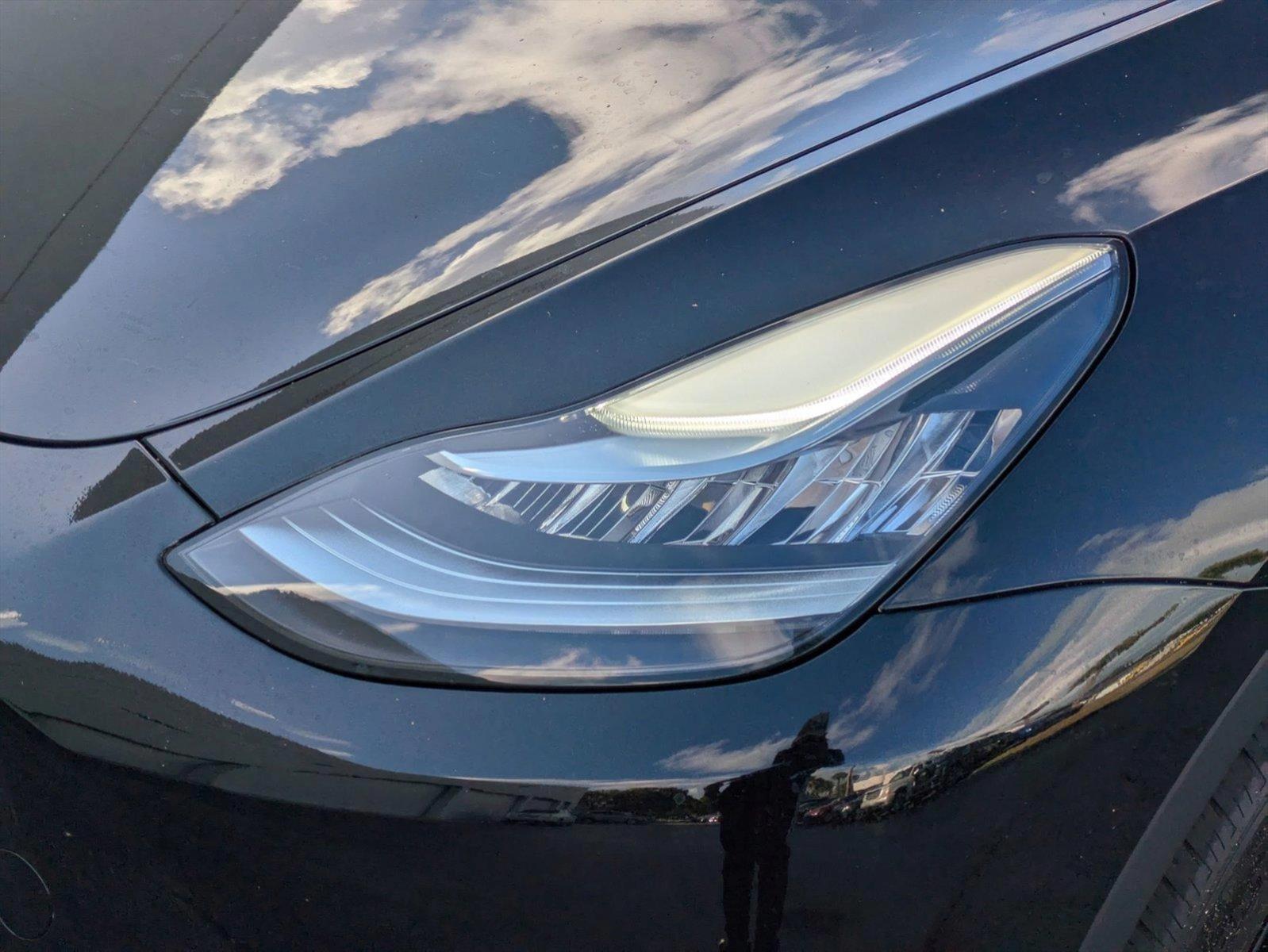 2023 Tesla Model Y Vehicle Photo in WEST PALM BEACH, FL 33407-3296