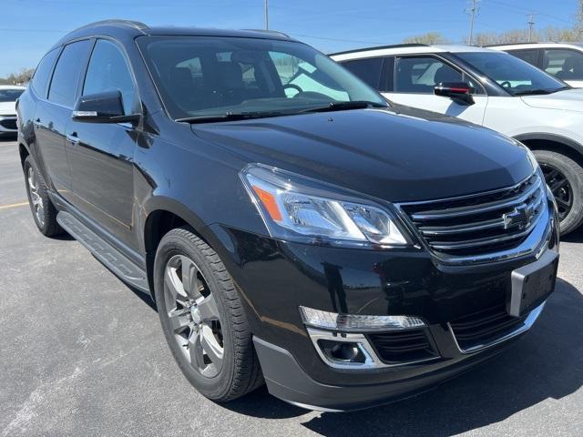 2017 Chevrolet Traverse Vehicle Photo in GREEN BAY, WI 54304-5303