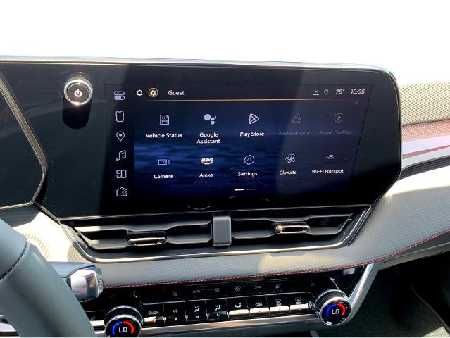 2025 Chevrolet Equinox Vehicle Photo in BEAUFORT, SC 29906-4218