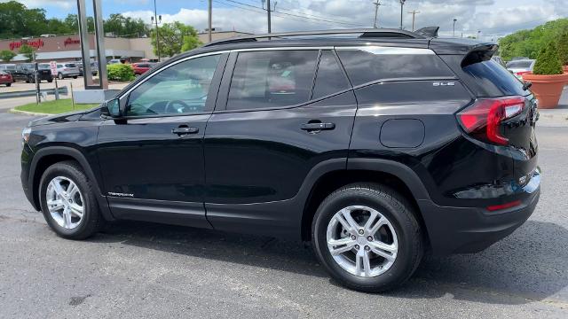 2022 GMC Terrain Vehicle Photo in MOON TOWNSHIP, PA 15108-2571