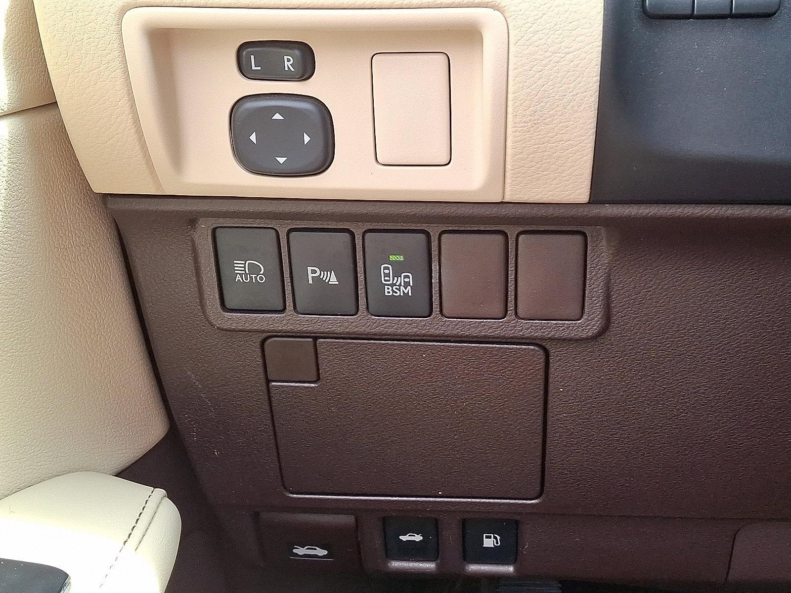 2017 Lexus ES 350 Vehicle Photo in Trevose, PA 19053