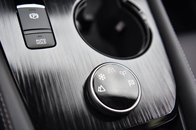 2025 Nissan Rogue Vehicle Photo in Ballwin, MO 63011