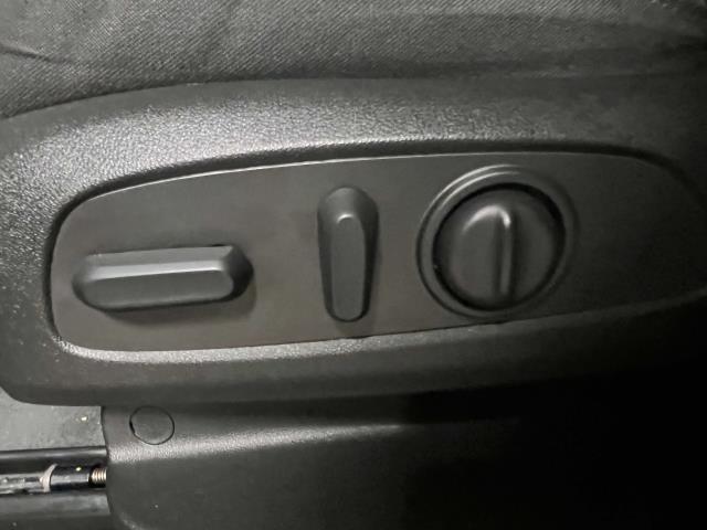 2022 Chevrolet Equinox Vehicle Photo in Roslyn, NY 11576