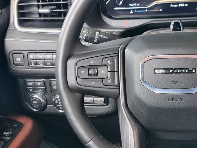 2024 GMC Yukon XL Vehicle Photo in HOUSTON, TX 77079