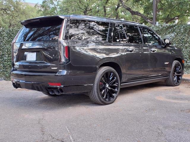 2024 Cadillac Escalade ESV Vehicle Photo in San Antonio, TX 78230-1001