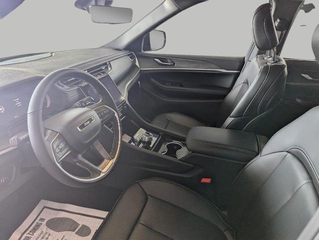 2025 Jeep Grand Cherokee L Vehicle Photo in Oshkosh, WI 54901