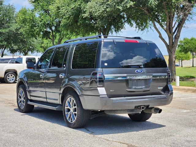 2017 Ford Expedition Vehicle Photo in DENTON, TX 76210-9321