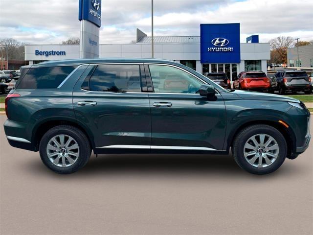 2025 Hyundai PALISADE Vehicle Photo in Green Bay, WI 54304
