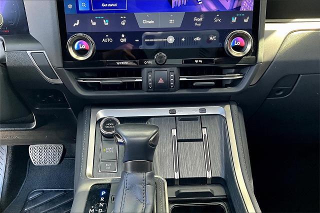 2024 Lexus GX 550 Vehicle Photo in Grapevine, TX 76051