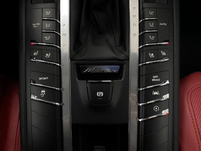 2017 Porsche Macan Vehicle Photo in Appleton, WI 54913