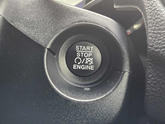 2021 Jeep Compass Vehicle Photo in DENTON, TX 76210-9321