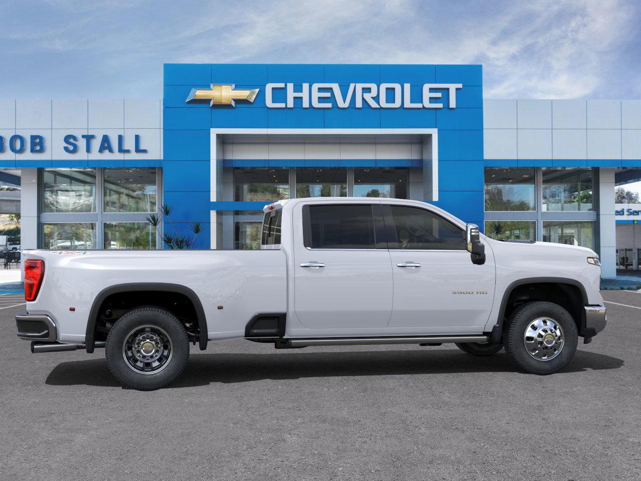 2025 Chevrolet Silverado 3500 HD Vehicle Photo in LA MESA, CA 91942-8211