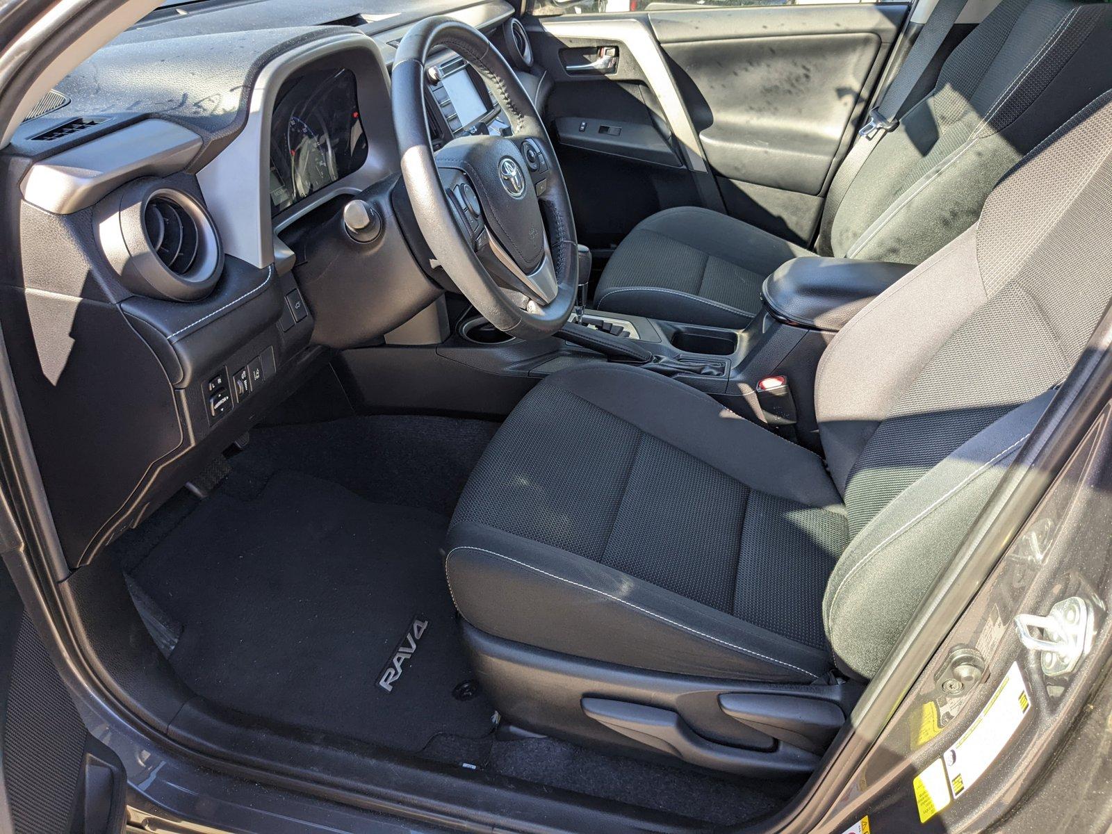 2018 Toyota RAV4 Vehicle Photo in Davie, FL 33331