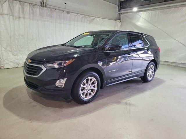 Used 2019 Chevrolet Equinox LT with VIN 2GNAXKEVXK6224300 for sale in Pinconning, MI