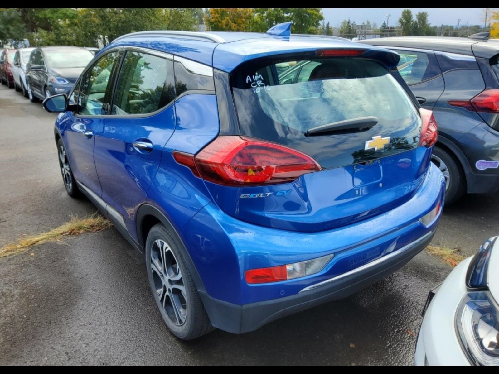 Used 2018 Chevrolet Bolt EV Premier with VIN 1G1FX6S06J4135928 for sale in Enumclaw, WA