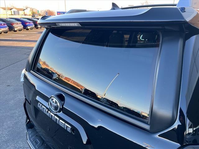 2015 Toyota 4Runner Vehicle Photo in Shiloh, IL 62269