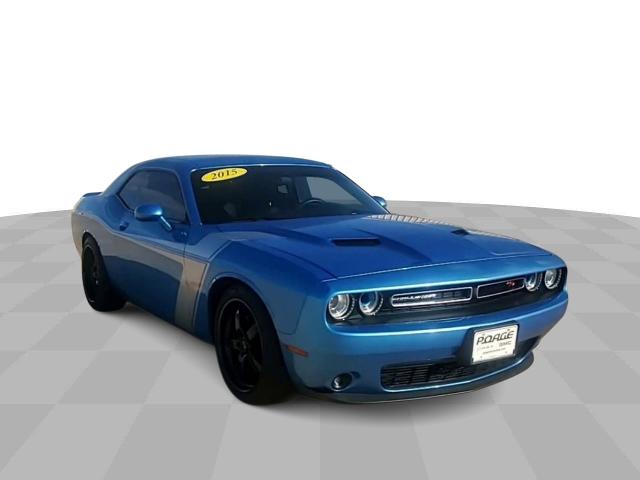 Used 2015 Dodge Challenger R/T with VIN 2C3CDZBT1FH888327 for sale in Quincy, IL