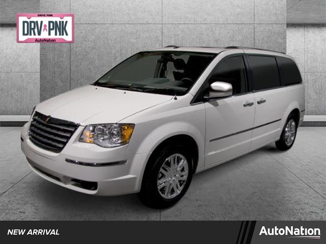 2010 Chrysler Town & Country Vehicle Photo in Jacksonville, FL 32256