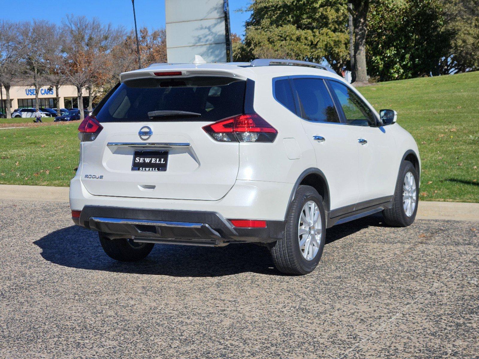 2017 Nissan Rogue Vehicle Photo in FORT WORTH, TX 76132