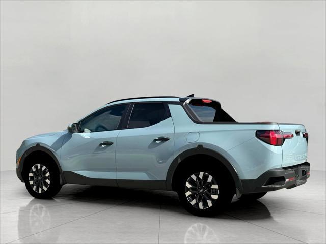 2025 Hyundai SANTA CRUZ Vehicle Photo in Green Bay, WI 54304