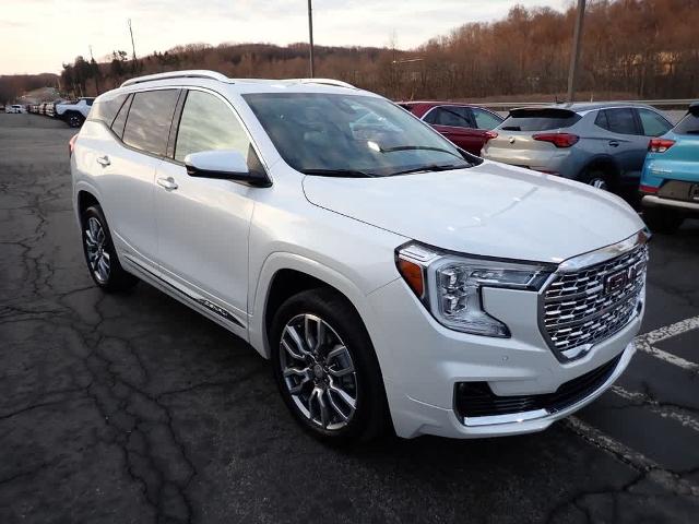 2022 GMC Terrain Vehicle Photo in ZELIENOPLE, PA 16063-2910