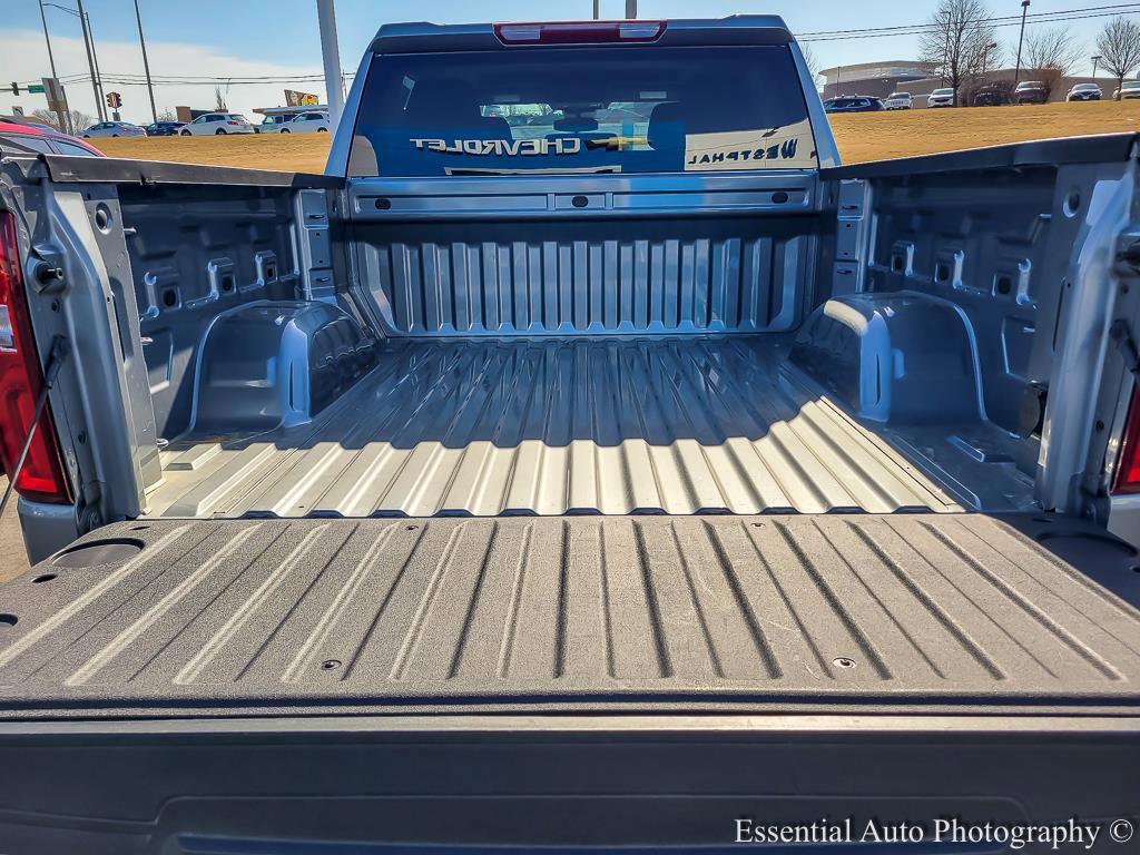 2023 Chevrolet Silverado 1500 Vehicle Photo in AURORA, IL 60503-9326