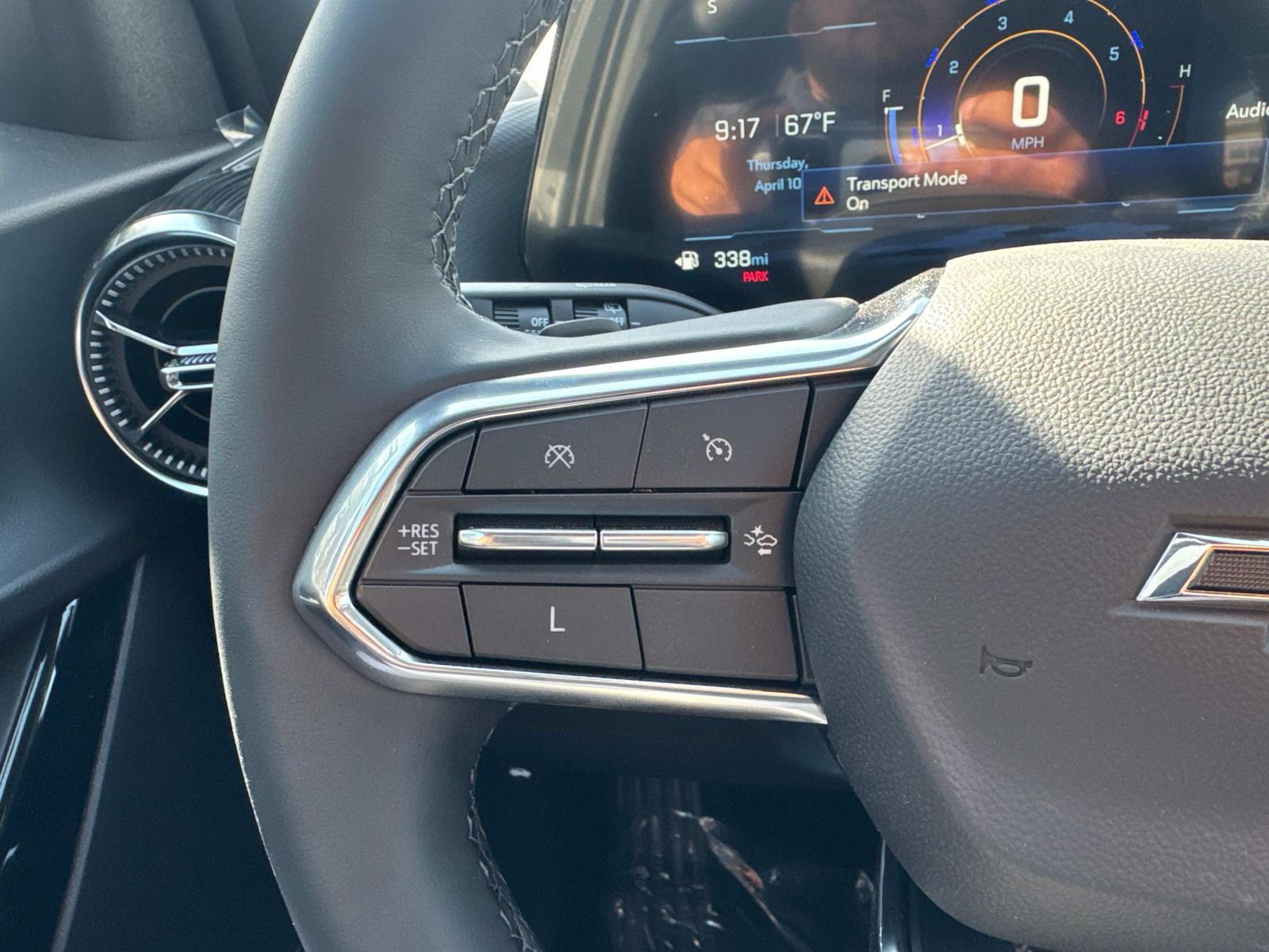 2025 Chevrolet Equinox Vehicle Photo in LOS ANGELES, CA 90007-3794
