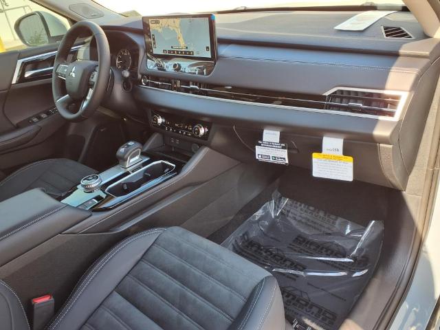 2025 Mitsubishi Outlander Vehicle Photo in Tampa, FL 33612