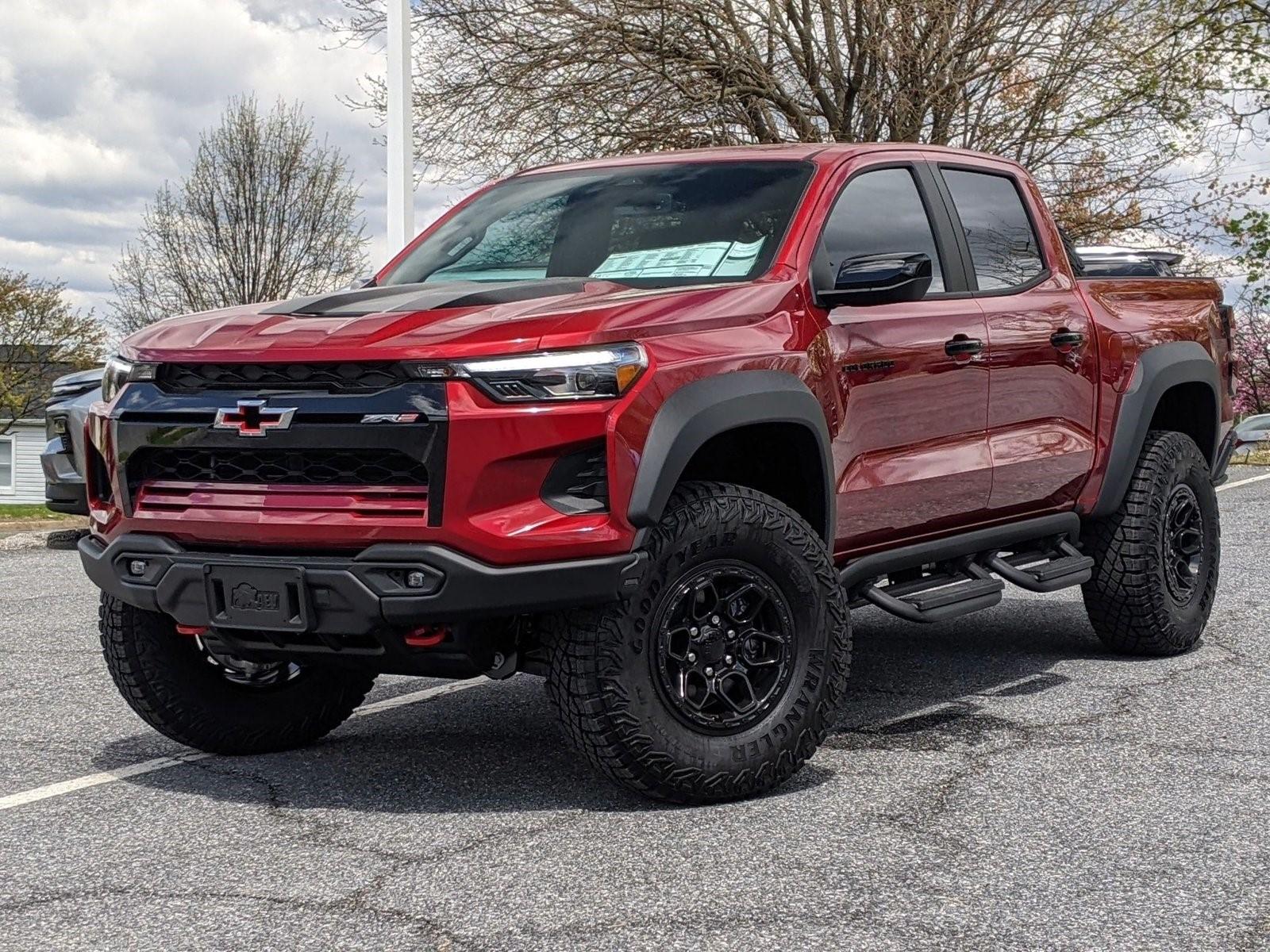2025 Chevrolet Colorado Vehicle Photo in TIMONIUM, MD 21093-2300